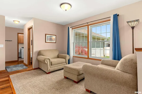 $359,900 | 28948 Woodside Drive, Canton, IL 61520