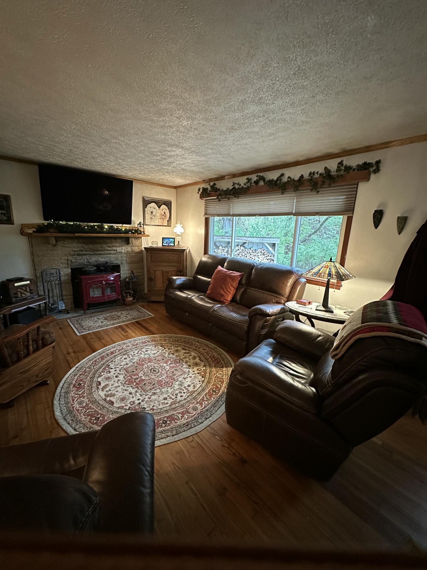 2434 South Burnett Road Springfield, OH 45505 - Photo 5 of 32