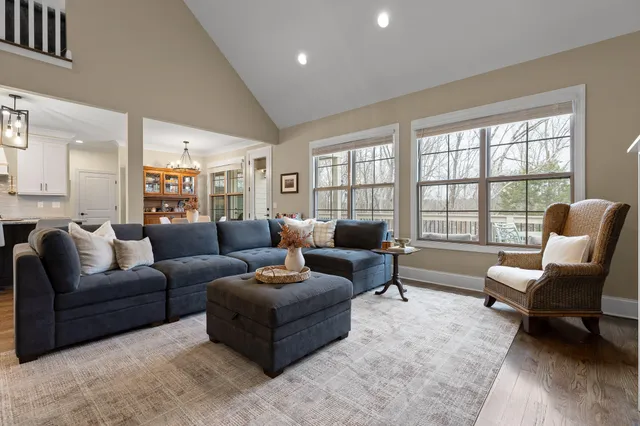 $575,000 | 5962 Cashmere Lane, Harrison, TN 37341