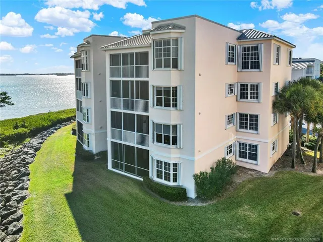 a view of a lake with houses