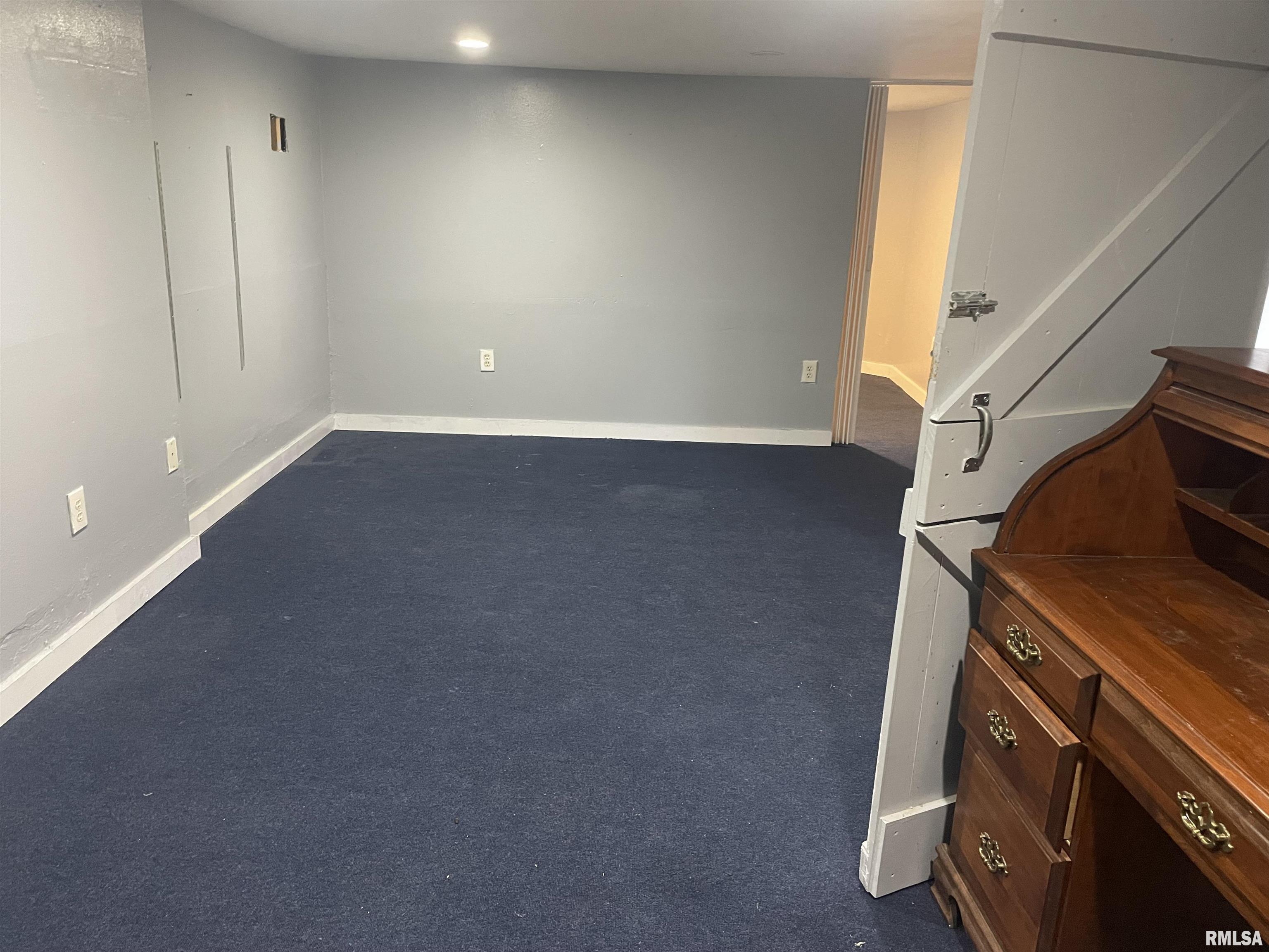 208 West Muller Road East Peoria, IL 61611 - Photo 12 of 17