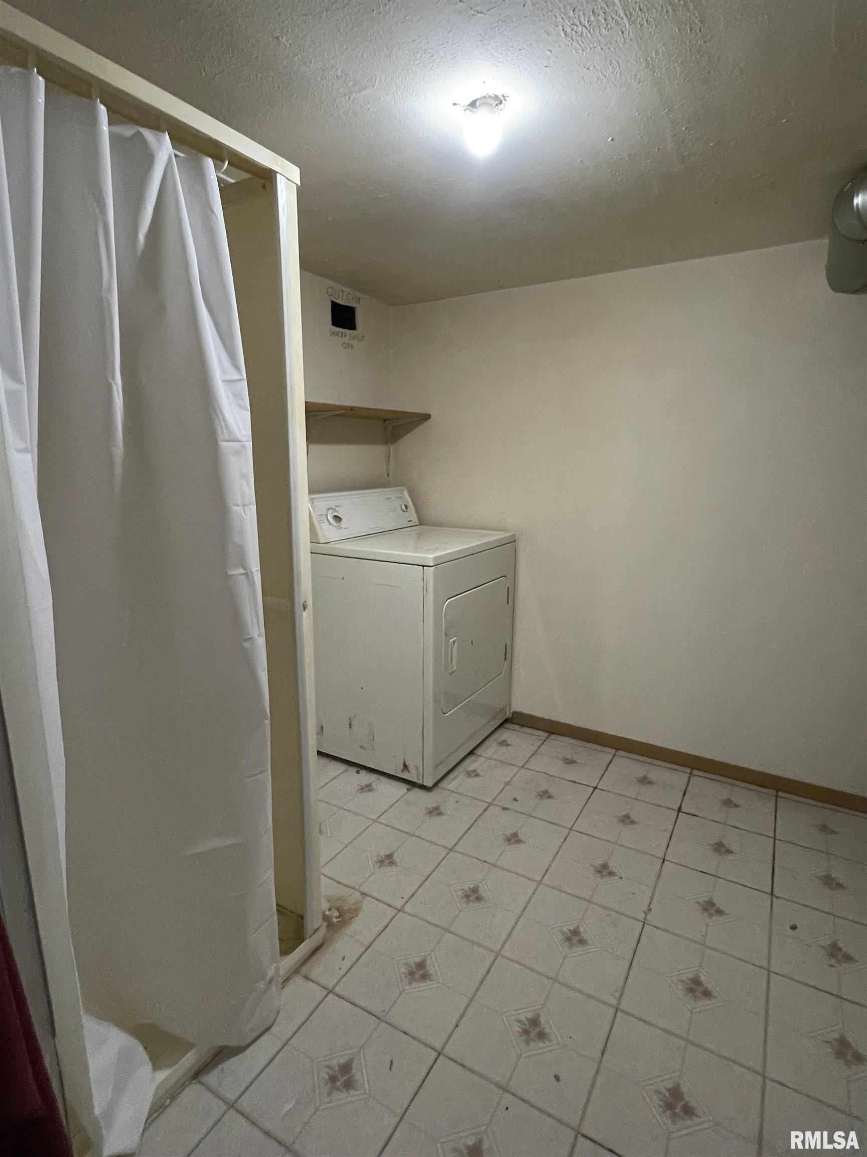 208 West Muller Road East Peoria, IL 61611 - Photo 16 of 17