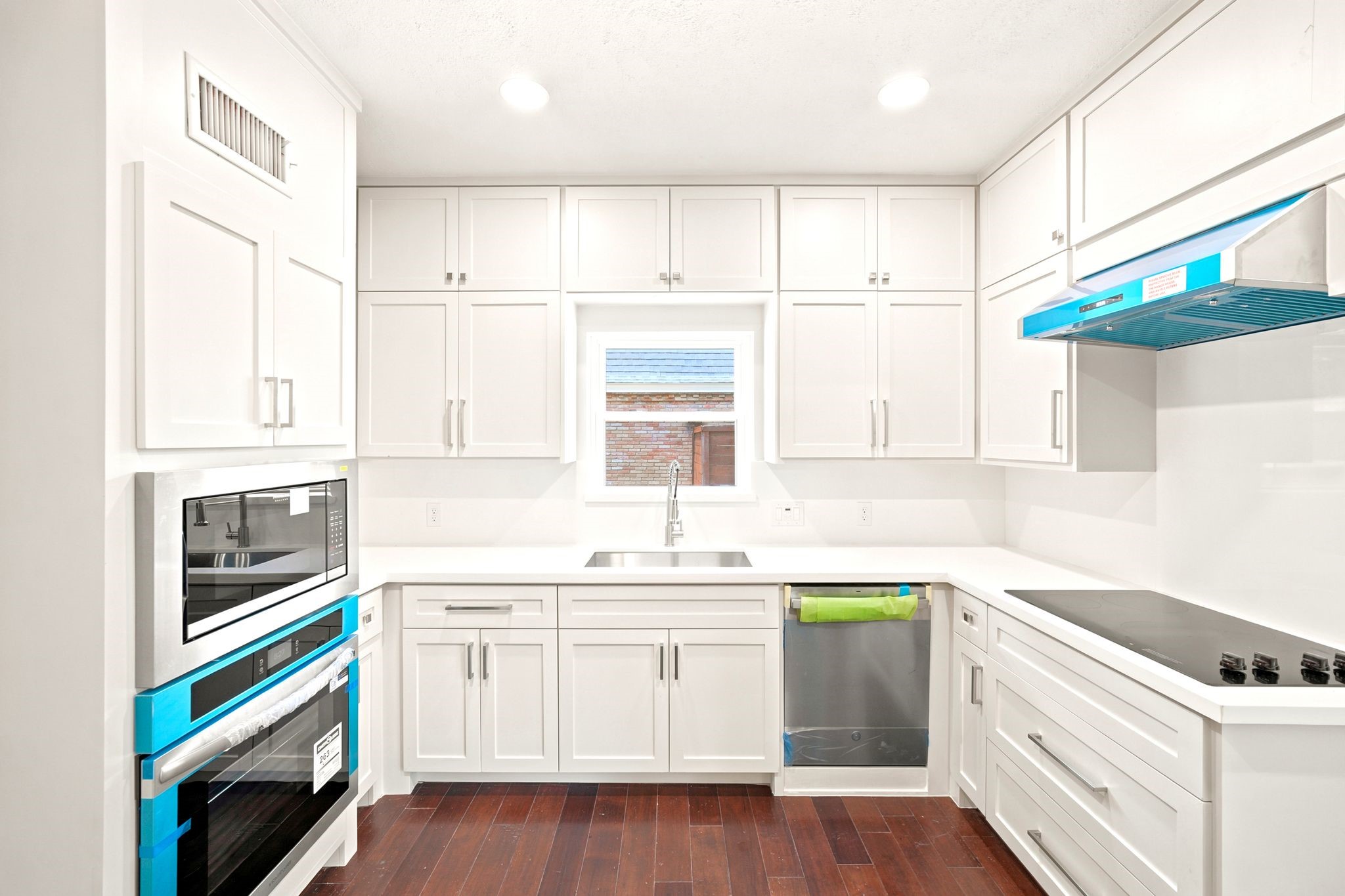 15130 Walters Road Houston, TX 77068 - Photo 11 of 27