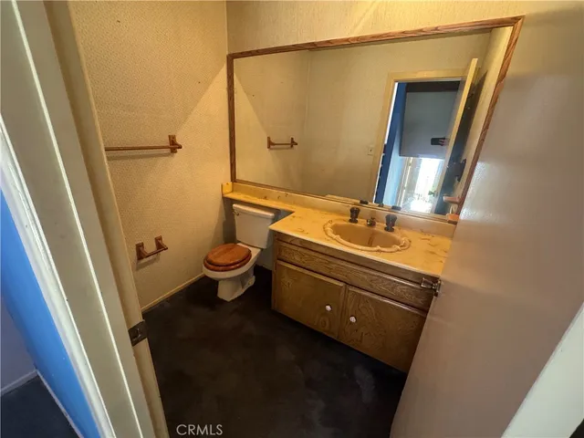 $415,000 | 8936 Willis Avenue, Unit 9, Panorama City, CA 91402