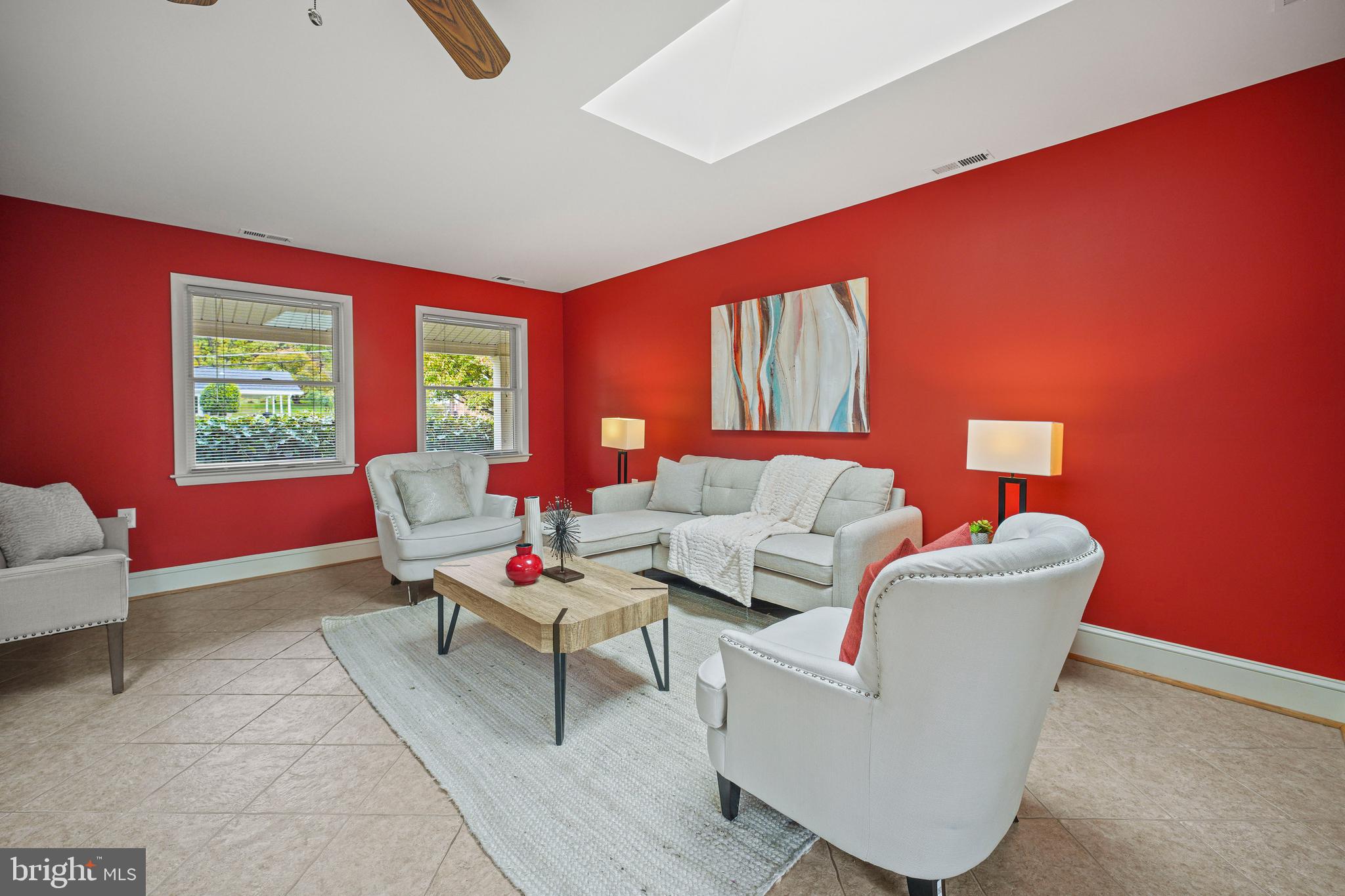 212 Beaumont Road Silver Spring, MD 20904 - Photo 18 of 69 Main Level Family Room