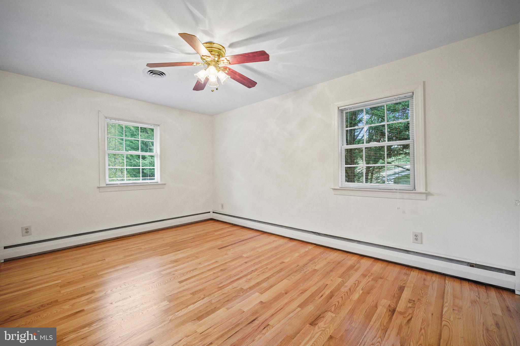 212 Beaumont Road Silver Spring, MD 20904 - Photo 31 of 69 Main Level BR#2