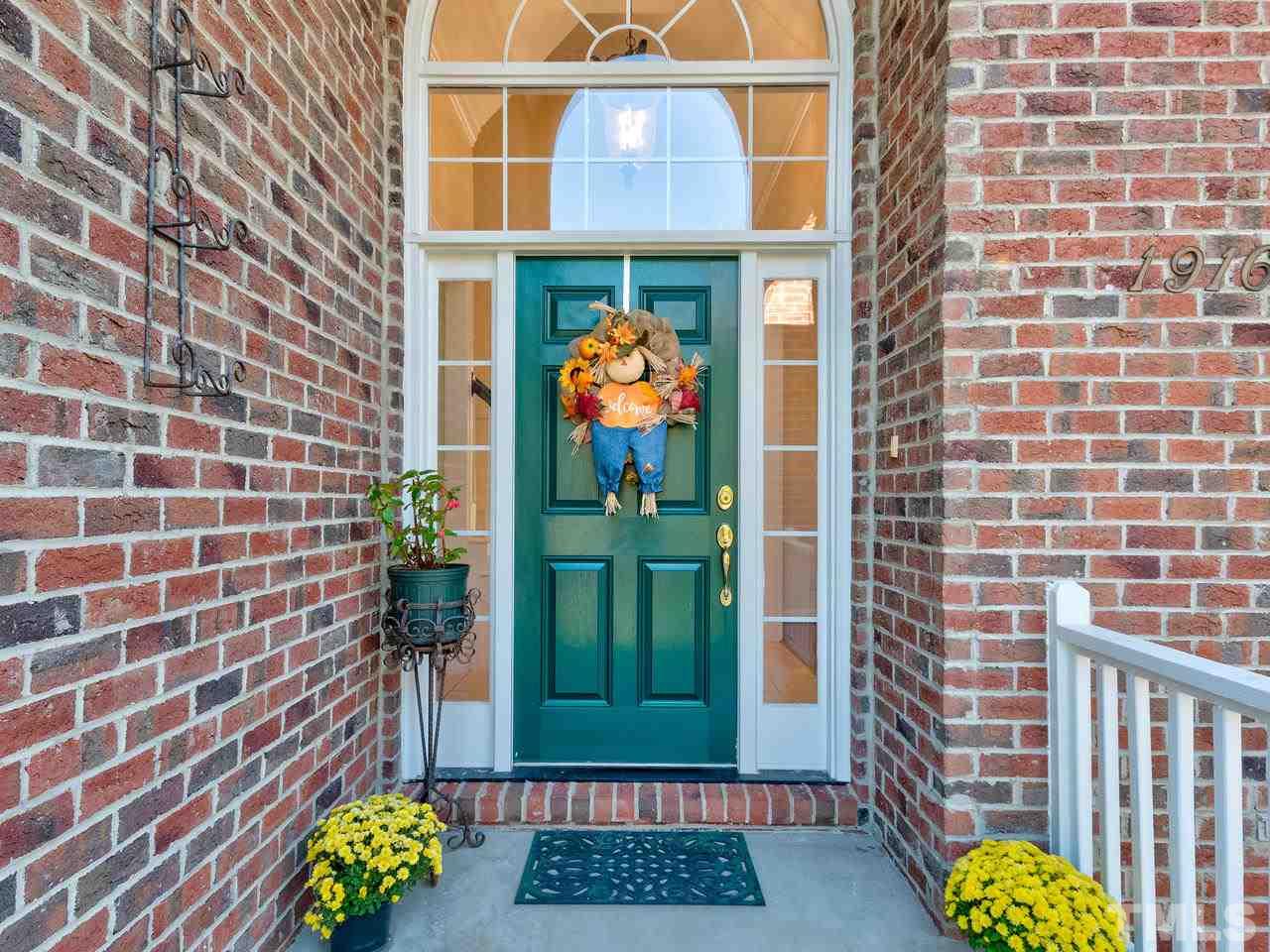 11916 Larka Court Raleigh, NC 27613 - Photo 2 of 30