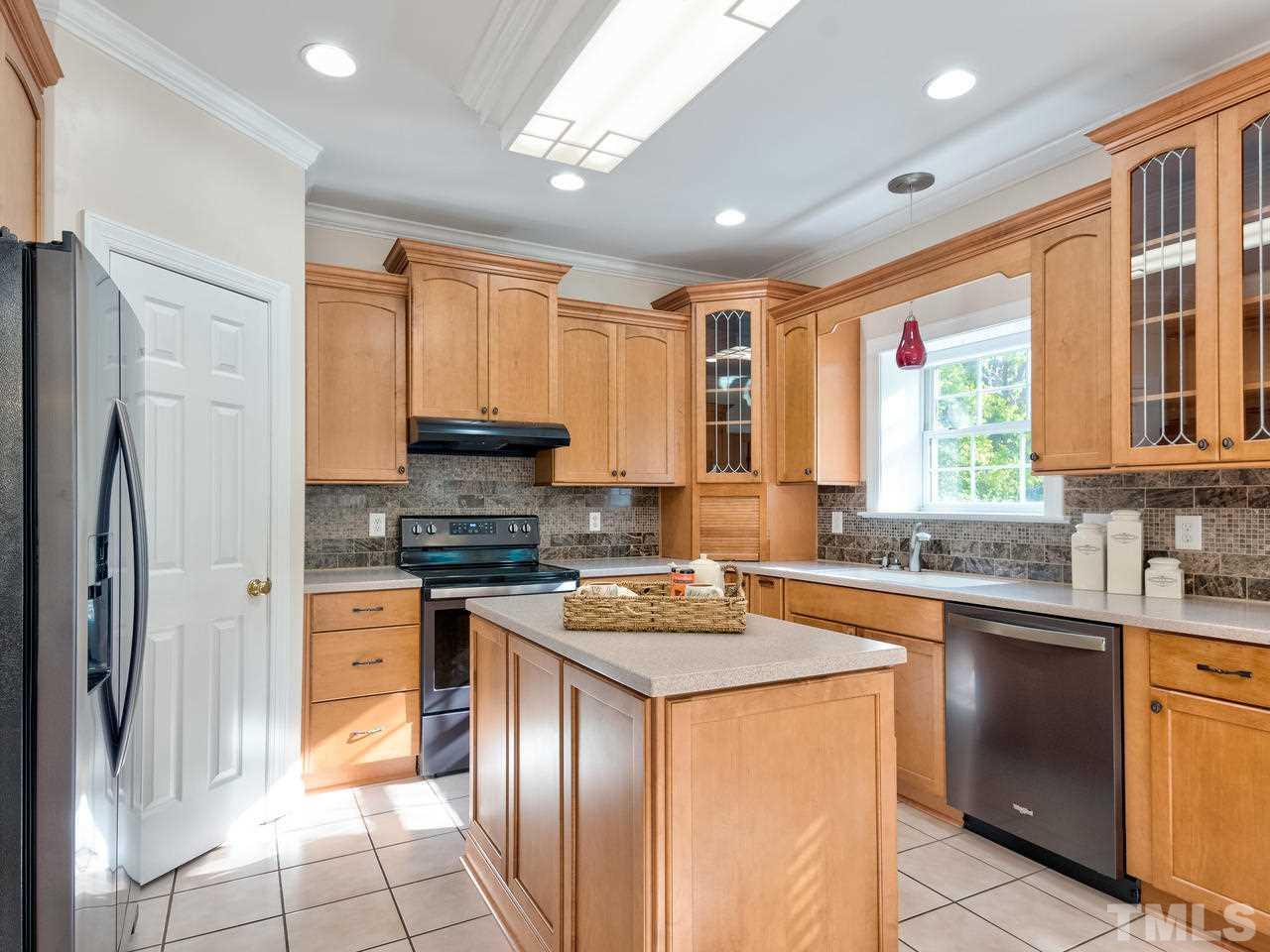 11916 Larka Court Raleigh, NC 27613 - Photo 11 of 30