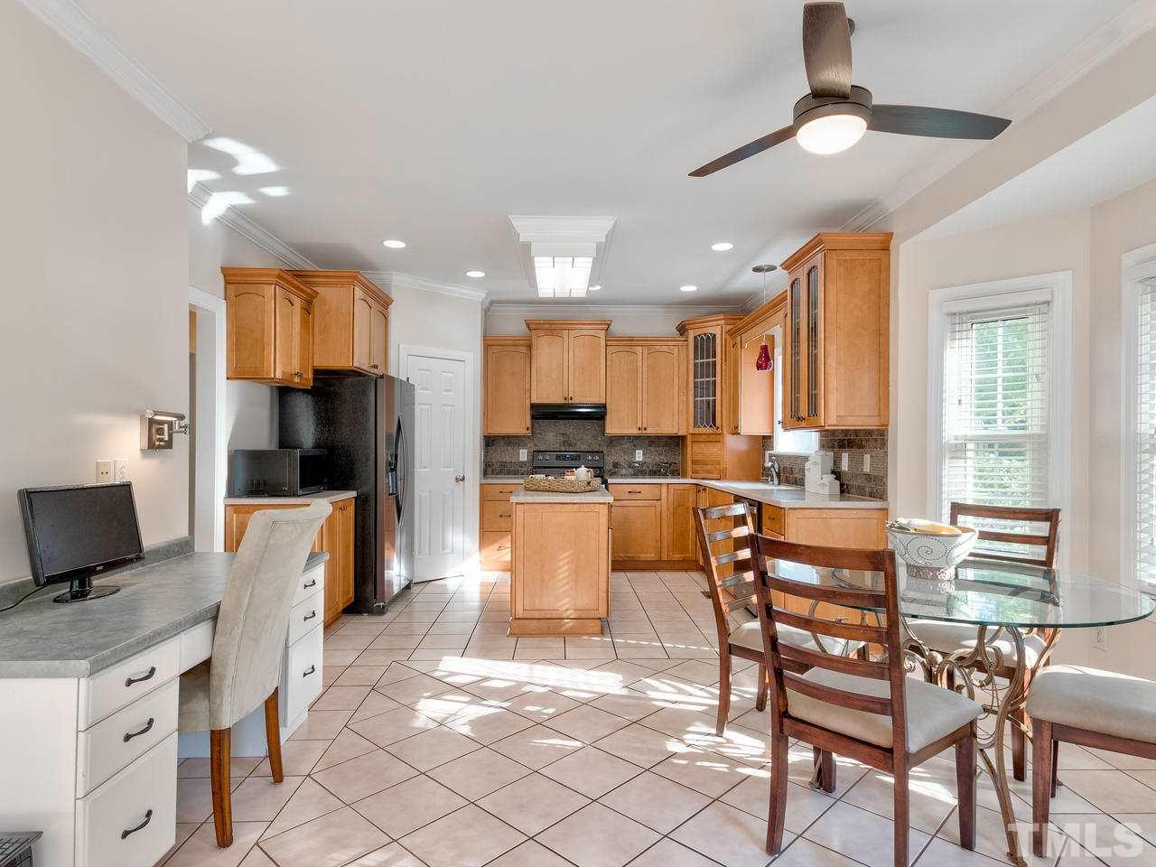11916 Larka Court Raleigh, NC 27613 - Photo 9 of 30