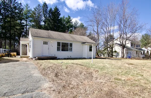 $349,900 | 28 Old Lane Road, Springfield, MA 01129
