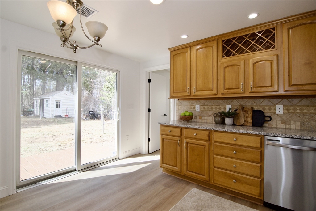 28 Old Lane Road Springfield, MA 01129 - Photo 21 of 36