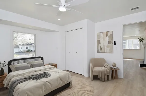 $349,900 | 28 Old Lane Road, Springfield, MA 01129