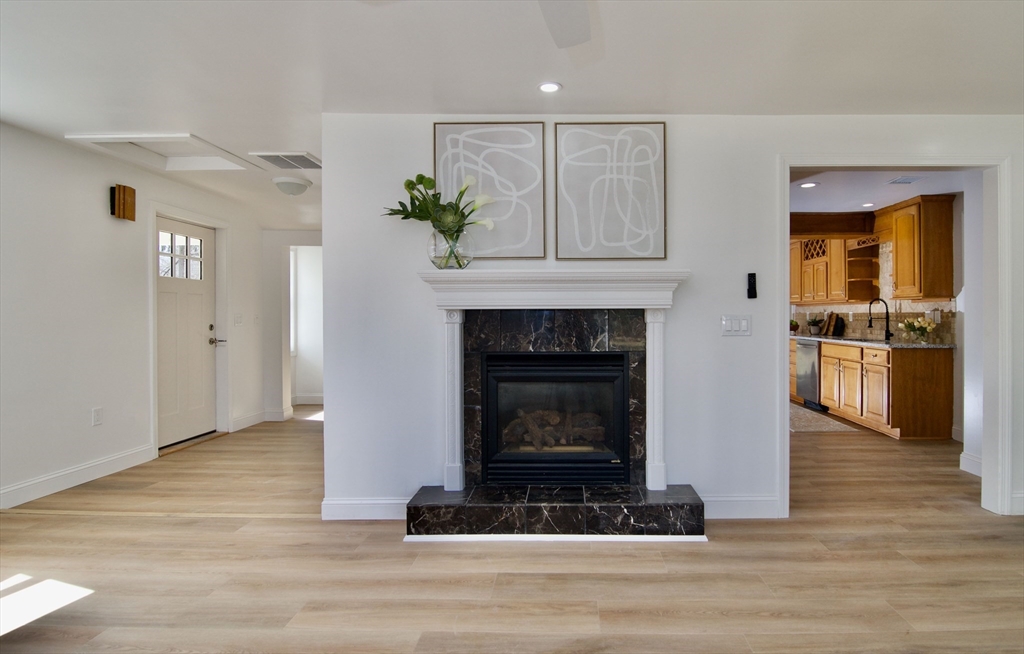 28 Old Lane Road Springfield, MA 01129 - Photo 9 of 36