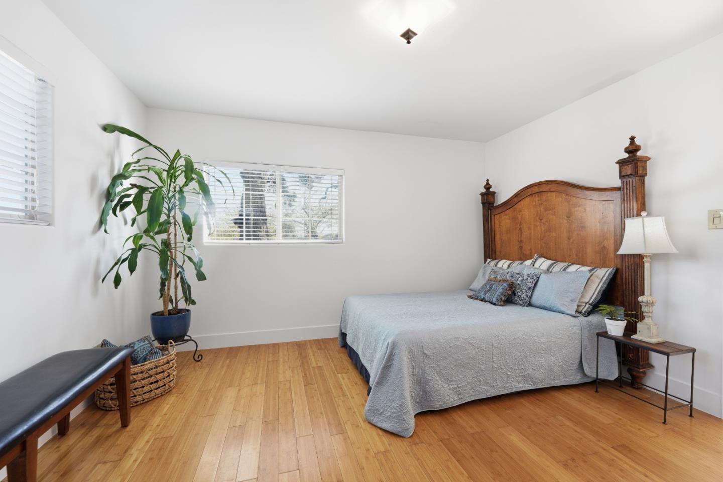 9610 Monterey Road Morgan Hill, CA 95037 - Photo 7 of 22