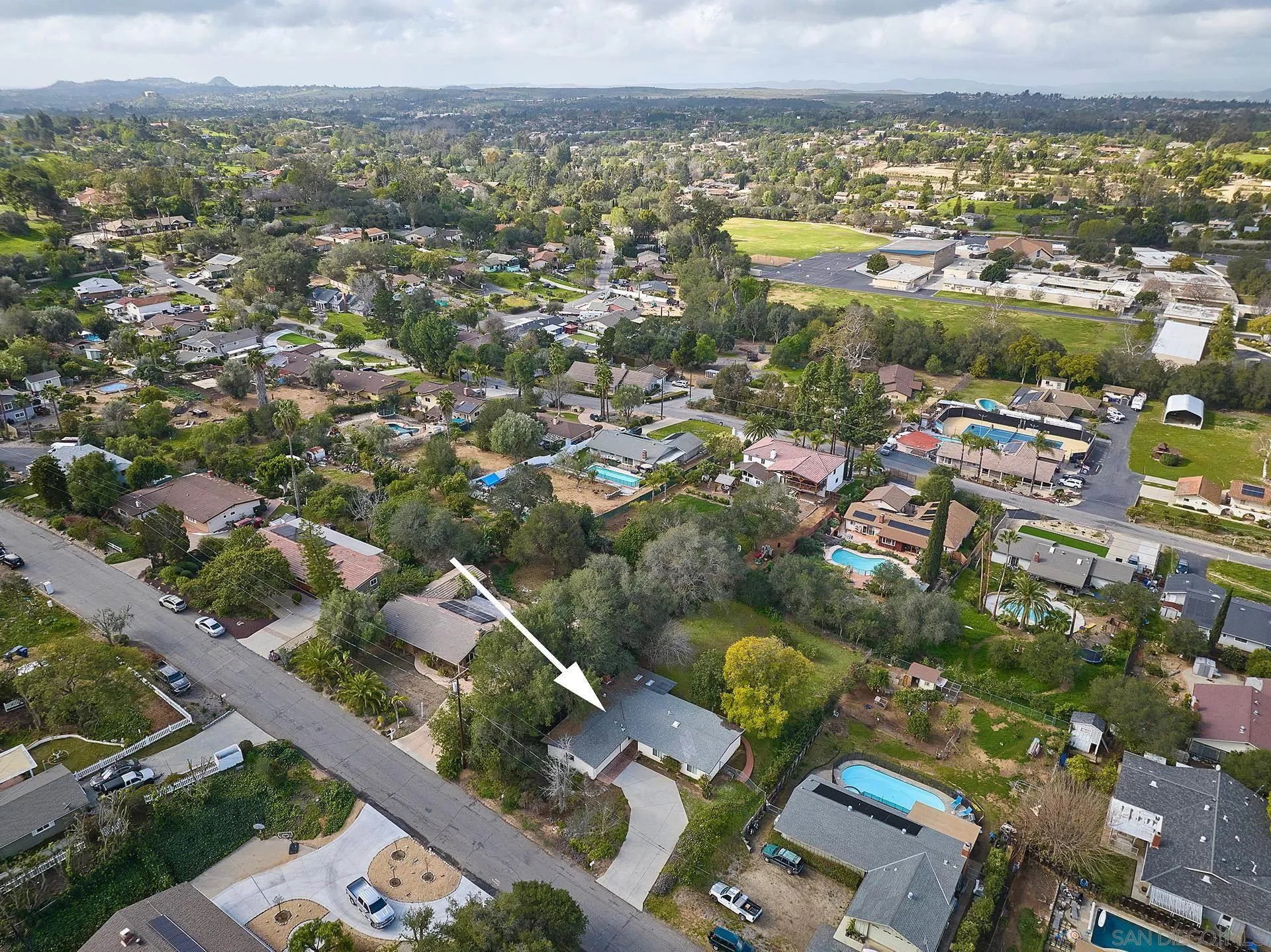 1327 Los Amigos Fallbrook, CA 92028 - Photo 11 of 35 Gallery Image 11