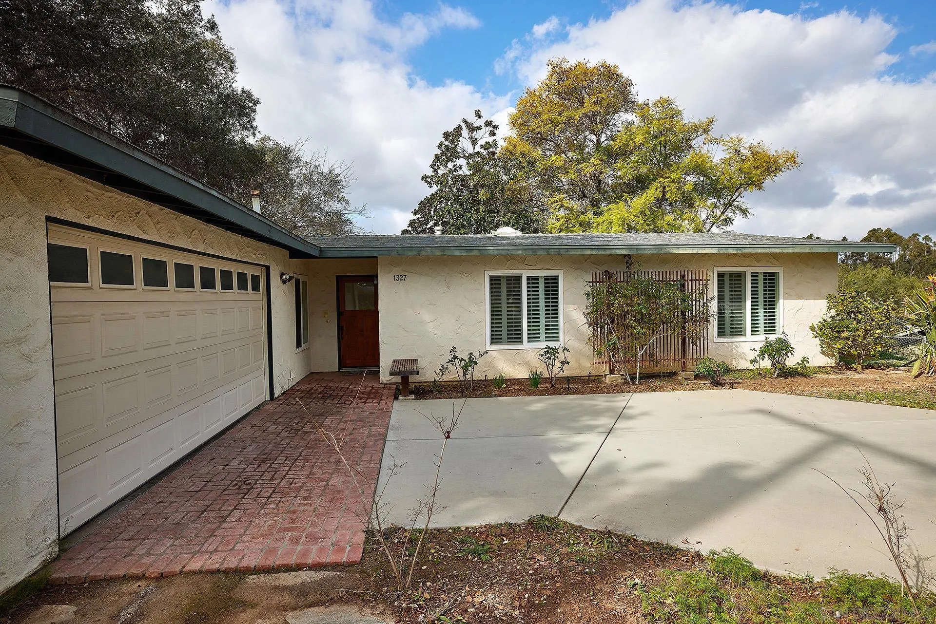 1327 Los Amigos Fallbrook, CA 92028 - Photo 34 of 35 Gallery Image 34