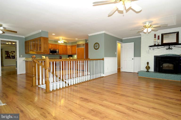 40310 Gap Road Leesburg, VA 20175 - Photo 25 of 30 Family Room