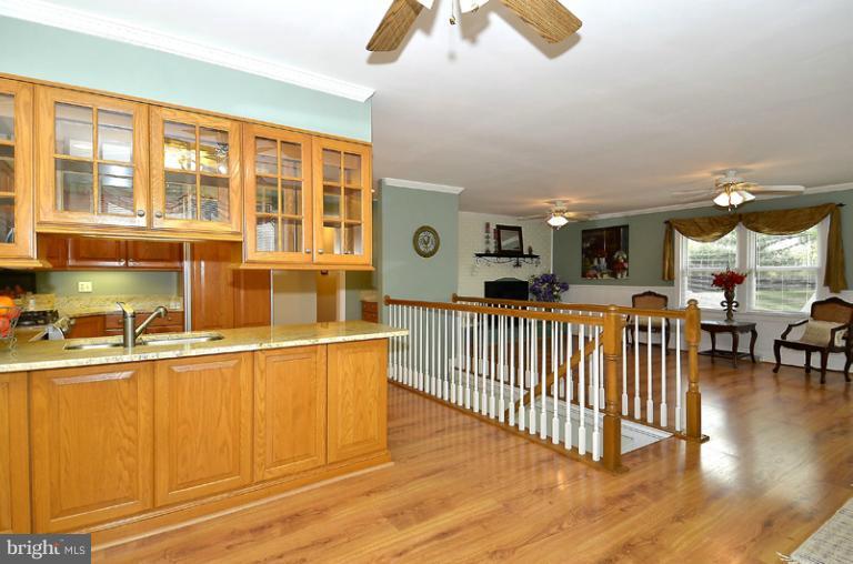 40310 Gap Road Leesburg, VA 20175 - Photo 27 of 30 Kitchen