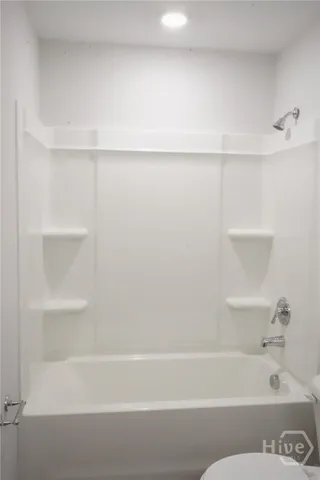 $2,350 | 35 Sago Palm Way, Bloomingdale, GA 31302