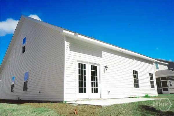 $2,350 | 35 Sago Palm Way, Bloomingdale, GA 31302