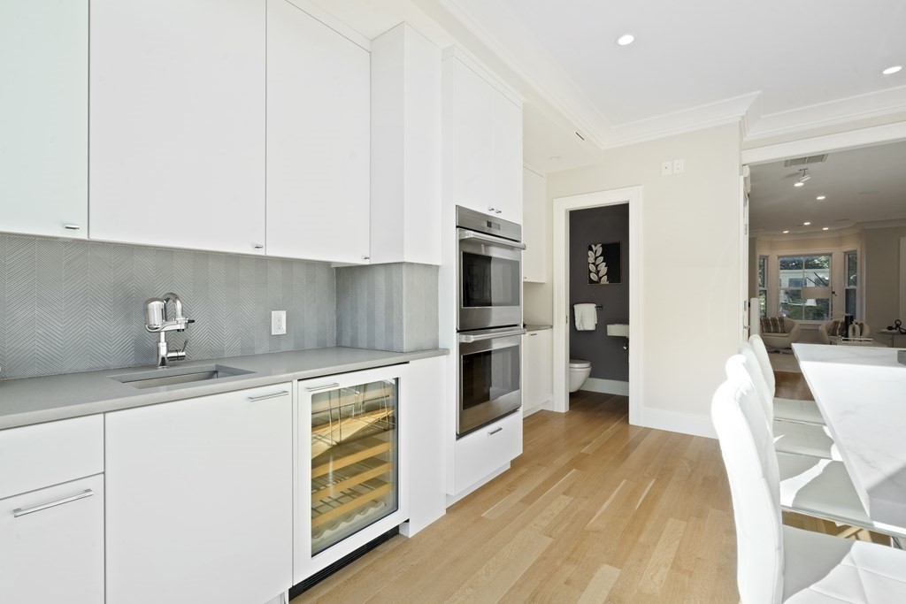 196 West Springfield Street, Unit 2 Boston, MA 02118 - Photo 13 of 34 Gallery Image 13