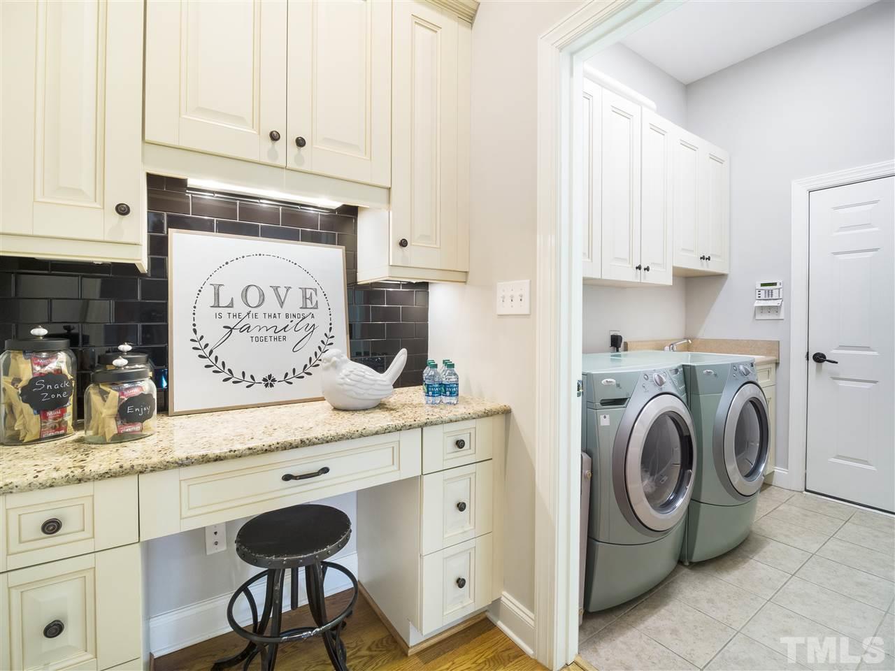 2044 Hopeton Avenue Raleigh, NC 27614 - Photo 14 of 30 Gallery Image 14