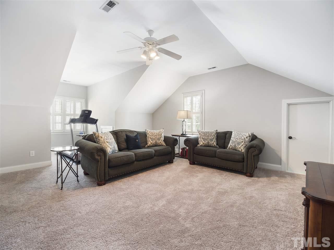 2044 Hopeton Avenue Raleigh, NC 27614 - Photo 24 of 30 Gallery Image 24