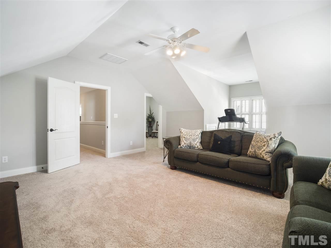 2044 Hopeton Avenue Raleigh, NC 27614 - Photo 25 of 30 Gallery Image 25