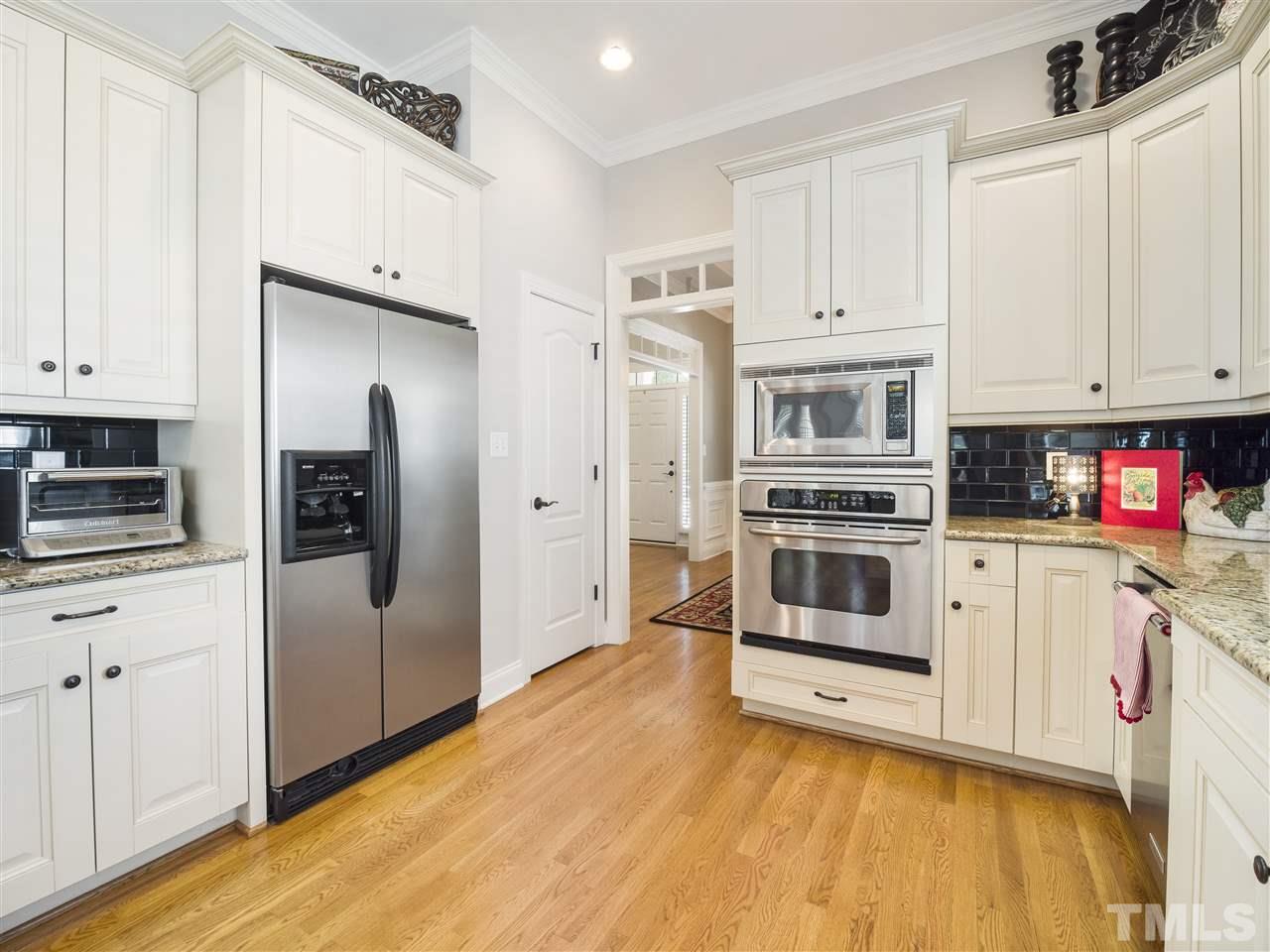 2044 Hopeton Avenue Raleigh, NC 27614 - Photo 8 of 30 Gallery Image 8