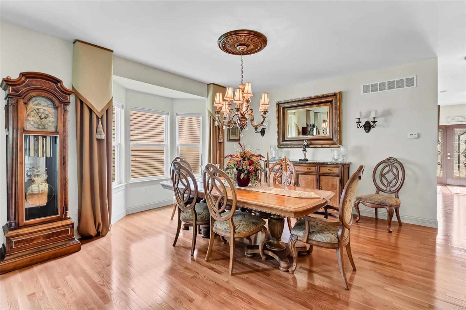 635 Barrow Ridge Court Ellisville, MO 63021 - Photo 7 of 39 Gallery Image 7