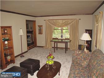 149 Patty Bowker Road Tabernacle, NJ 08088 - Photo 6 of 12 Living Room