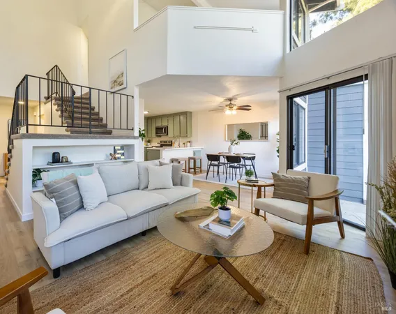 $680,000 | 902 Marylyn Circle, Petaluma, CA 94954
