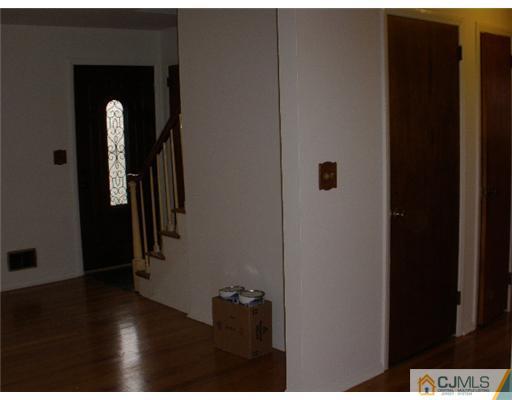 24 Darwin Road Old Bridge, NJ 08857 - Photo 11 of 15 Gallery Image 11
