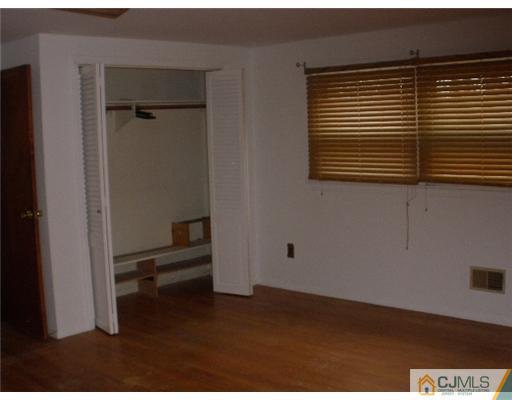 24 Darwin Road Old Bridge, NJ 08857 - Photo 8 of 15 Gallery Image 8