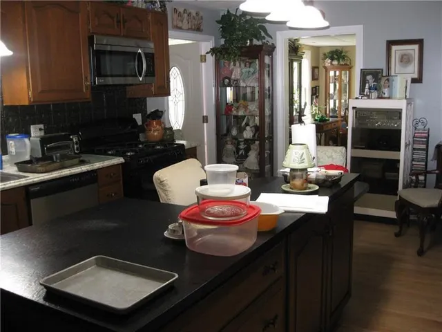 $237,500 | 284 Kaylor Petrolia Road, Karns City, PA 16041