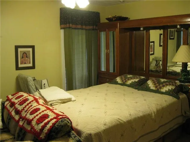 $237,500 | 284 Kaylor Petrolia Road, Karns City, PA 16041