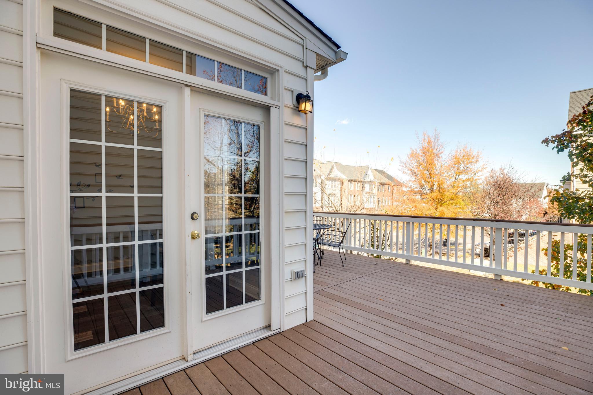 6907 Stanwick Square Gainesville, VA 20155 - Photo 25 of 48 DECK