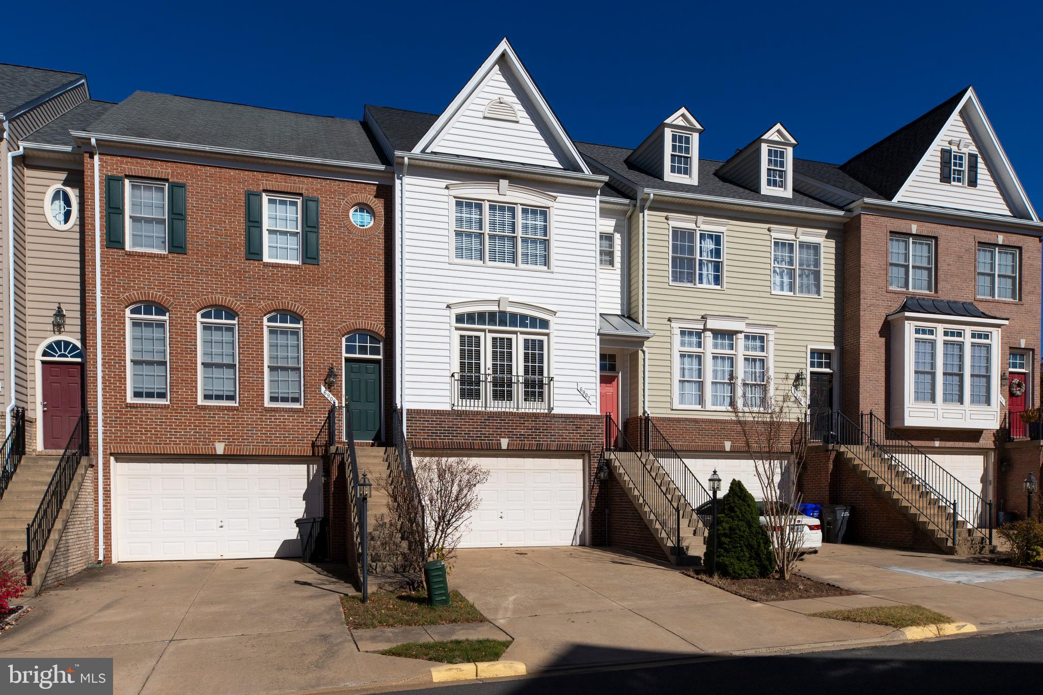 6907 Stanwick Square Gainesville, VA 20155 - Photo 48 of 48 FRONT VIEW
