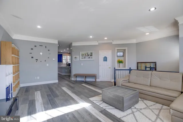 $629,900 | 6907 Stanwick Square, Gainesville, VA 20155