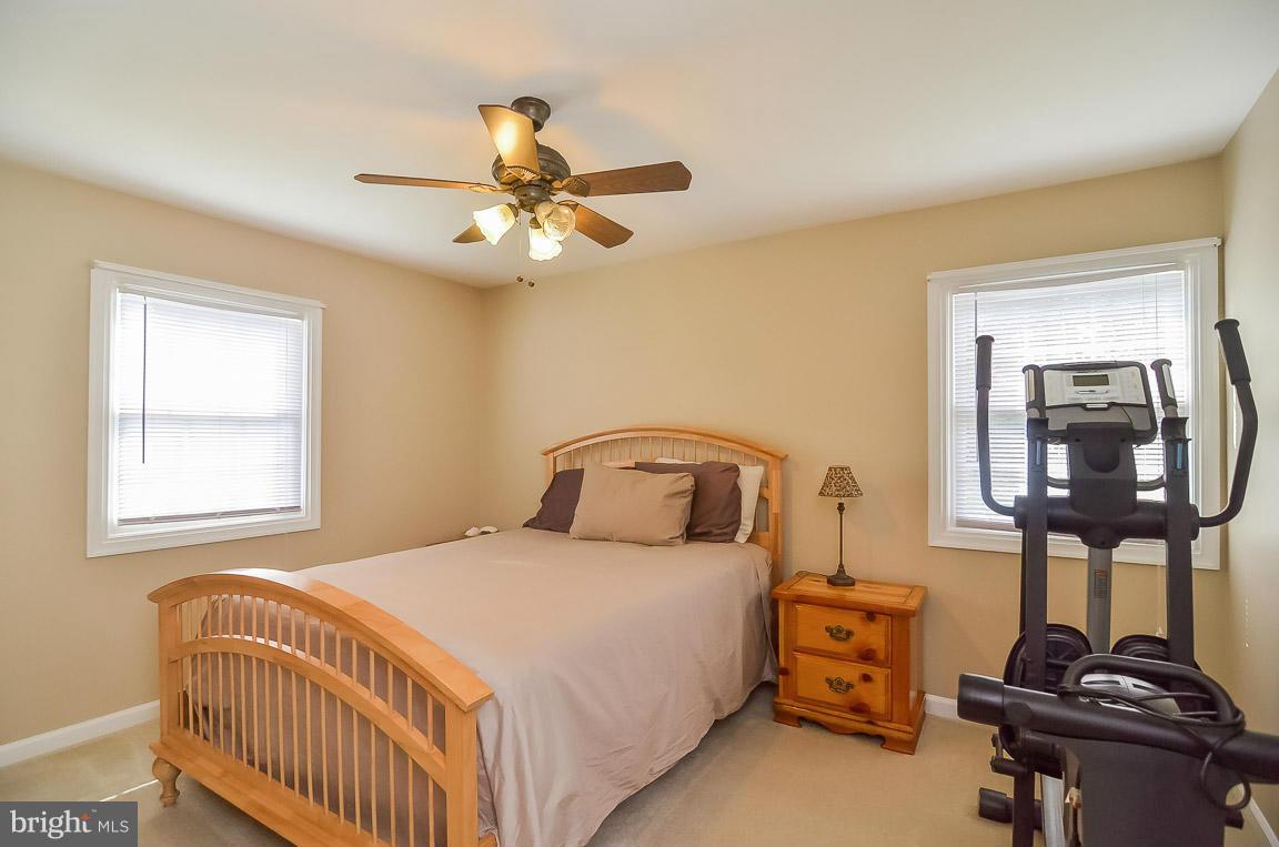 7996 Rugby Road Manassas Park, VA 20111 - Photo 4 of 21 Bedroom
