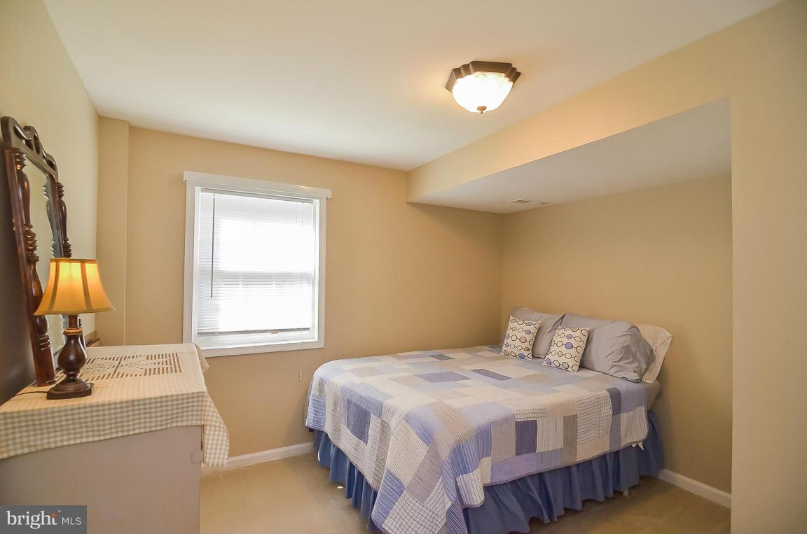 7996 Rugby Road Manassas Park, VA 20111 - Photo 8 of 21 Bedroom