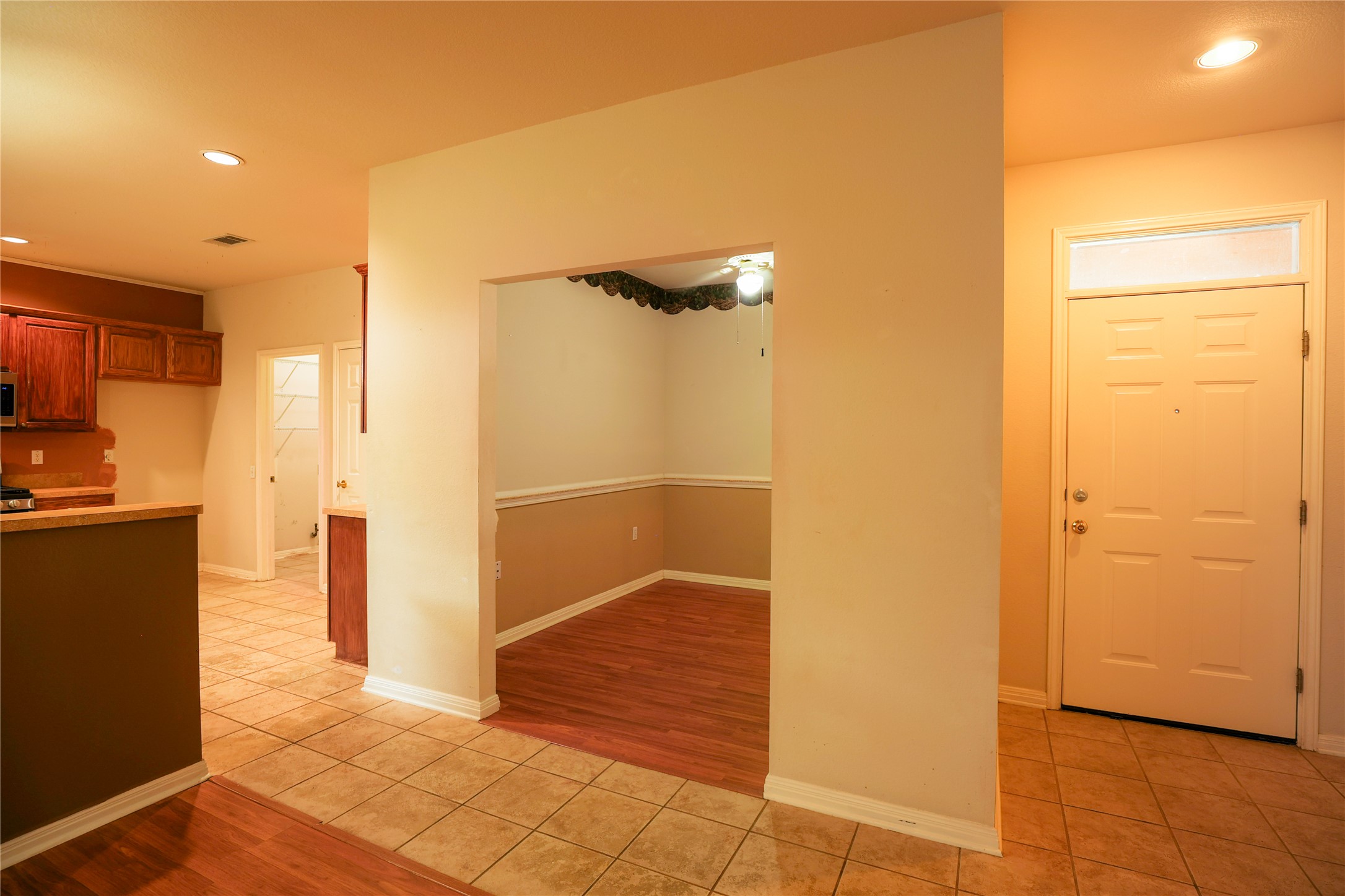 225 Red Poppy Trail Georgetown, TX 78633 - Photo 8 of 15