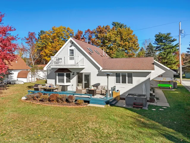 $664,900 | 6789 West Redman Drive, Lake City, MI 49651