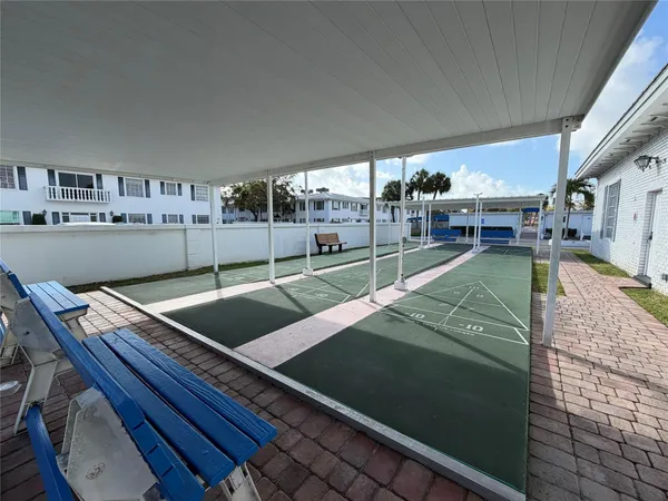 $1,400 | 2151 Northeast 68th Street, Unit 207, Fort Lauderdale, FL 33308