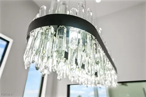 $939,900 | 2375 Northwest 39th Avenue, Cape Coral, FL 33993