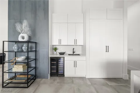 $939,900 | 2375 Northwest 39th Avenue, Cape Coral, FL 33993