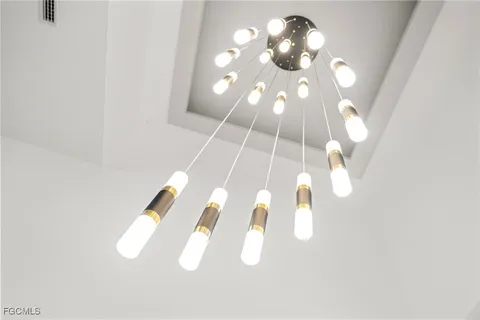 $939,900 | 2375 Northwest 39th Avenue, Cape Coral, FL 33993