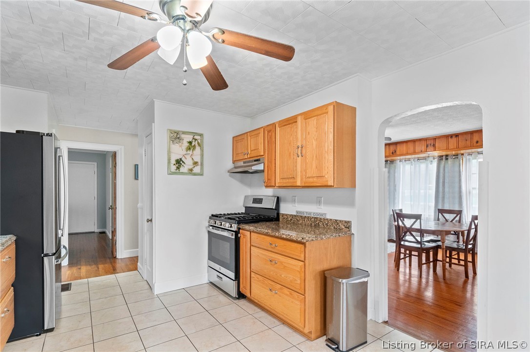 572 South Grange Hall Road Hanover, IN 47243 - Photo 12 of 29