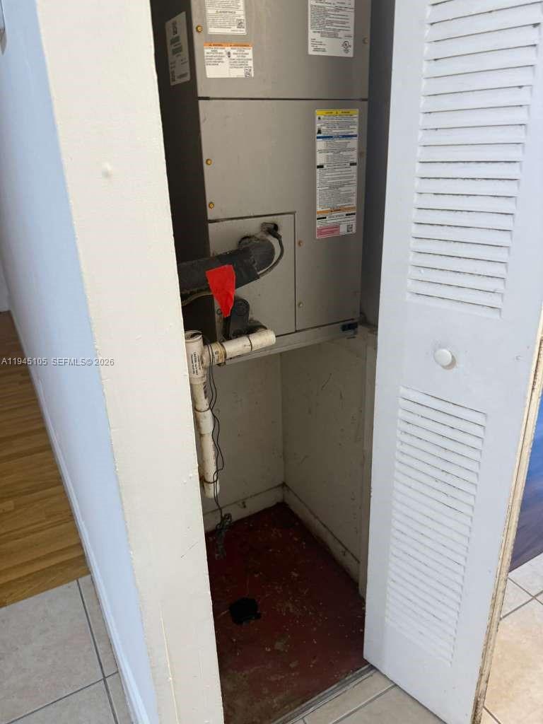 2008 Jackson Street, Unit D4 Hollywood, FL 33020 - Photo 11 of 18