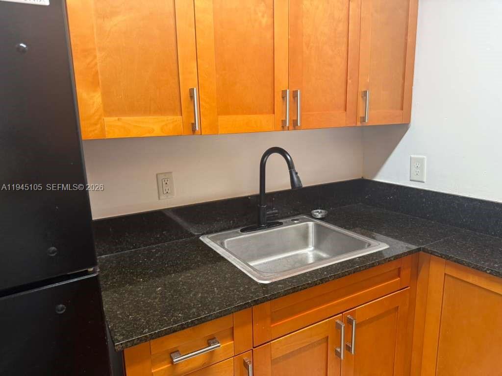 2008 Jackson Street, Unit D4 Hollywood, FL 33020 - Photo 5 of 18